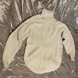 Aritzia, Wilfred Free, 100% merino wool turtle neck